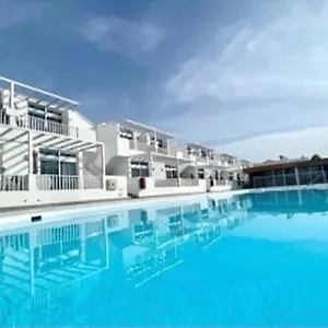  Apartment Gracioseros