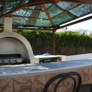  Villa Mac